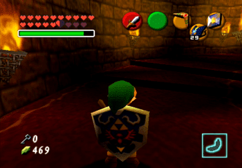 Young Link standing in front of the circular staircase in the Spirit Temple